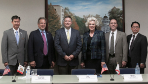 CalChamber Hosts U.S. Department of Commerce Official 